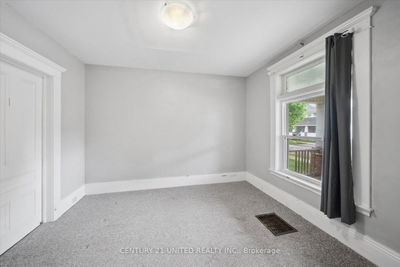 252 London St, Peterborough Central - 3 North image-0-4