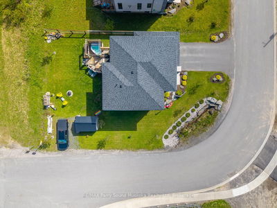 44 Dennis Dr, Parry Sound - Parry Sound image-0-2
