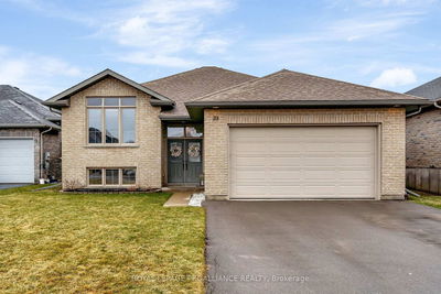 23 Freedom Cres, Quinte West - Sidney Ward image-0-1
