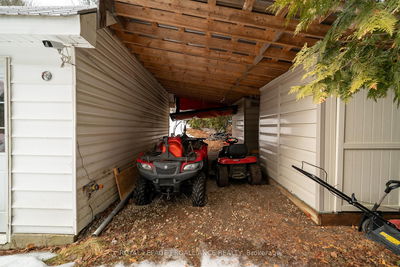 18100 Highway 41, Cloyne - Frontenac North image-0-4
