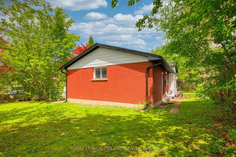 35 Rollscourt Gdns, London North, N6G 1L9 | Image 2