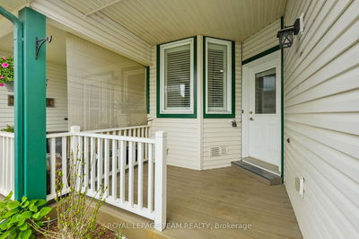 940 Maley St, North Grenville - Kemptville image-0-2