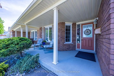 73 Upper Canada Dr, Norfolk - Port Rowan image-0-1