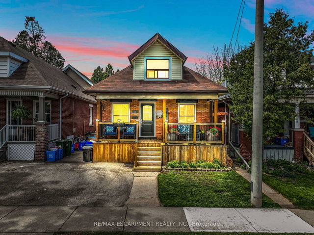 52 Graham Avenue