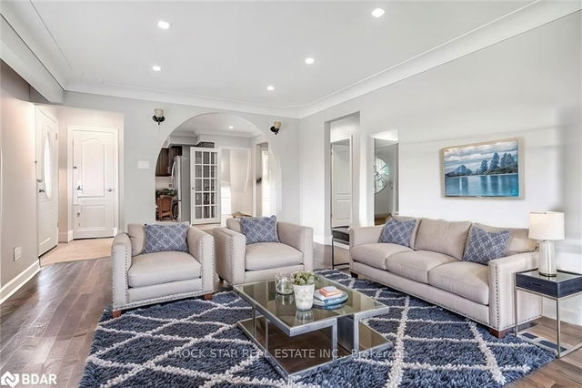 Upper - 112 Sunrise Drive