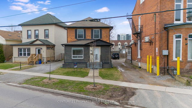 86 Welland Avenue
