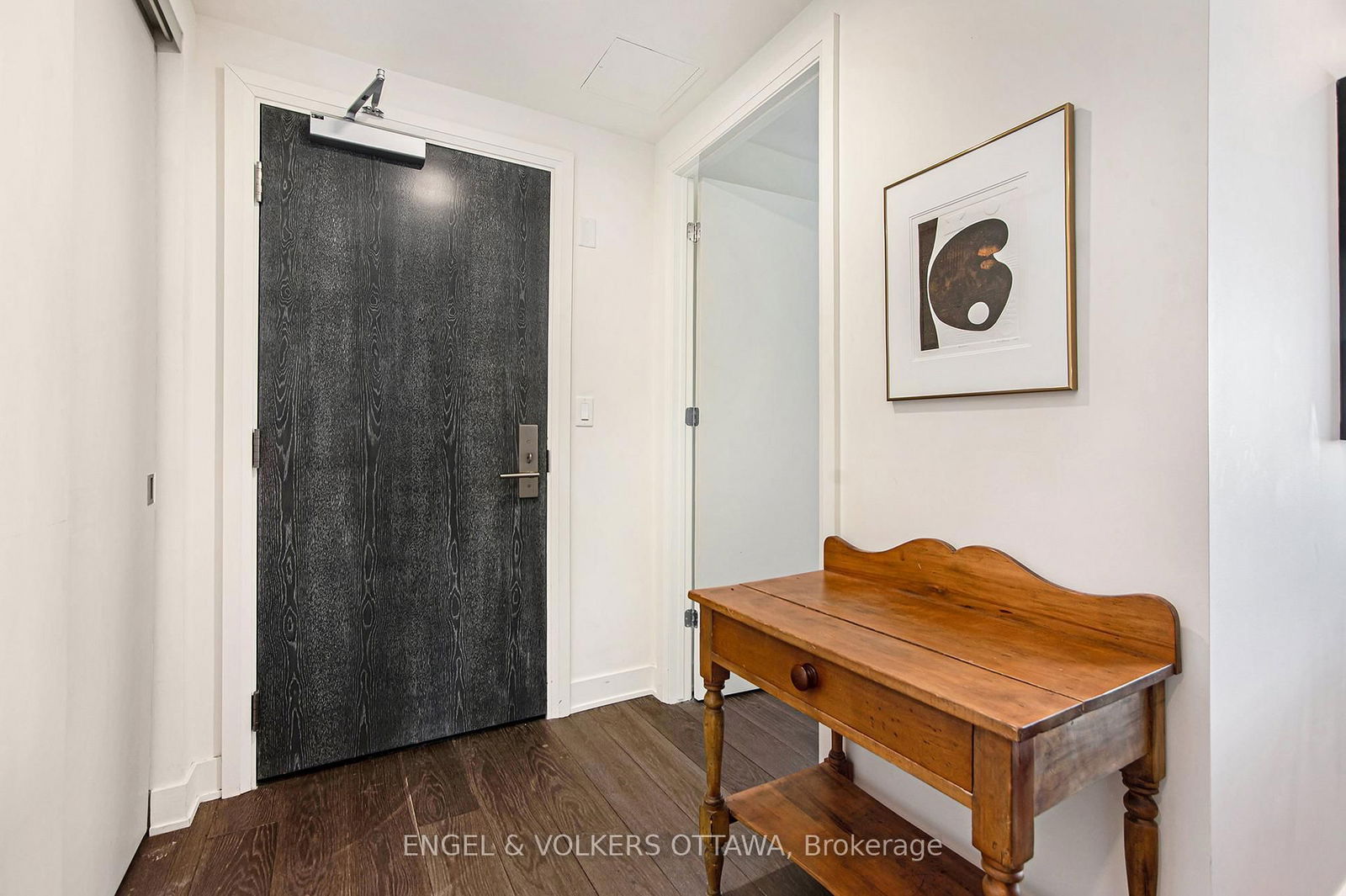 Condo for sale at 305-428 Sparks Street, Ottawa, Ottawa Centre, K1R 0B3 - MLS: X12163855