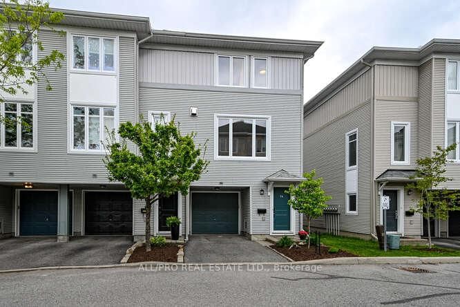 Townhouse for sale at 74 Songbird Private, Ottawa, Westcliffe Estates, K2H 0A2 - MLS: X12163936
