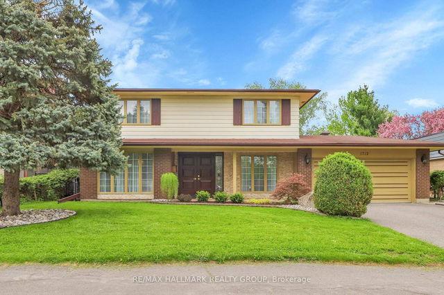 1712 Playfair Drive