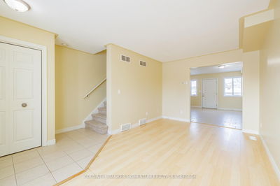 40 Saturn Rd, Port Colborne - Main Street image-0-3