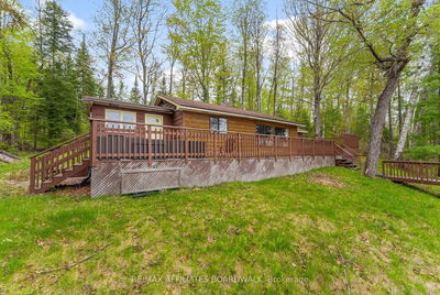 593 Mazinaw Lake, Cloyne - Addington Highlands image-0-3