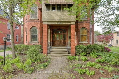 285 Oxford St, Ingersoll - South image-0-3