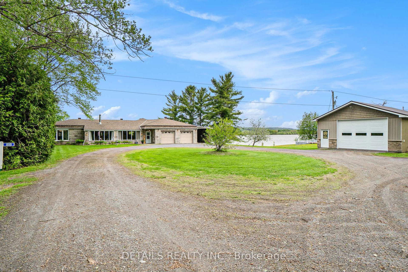 Detached House for sale at 899 Concession 1 Road, Alfred and Plantagenet, Alfred and Plantagenet Twp, K0B 1L0 - MLS: X12164358