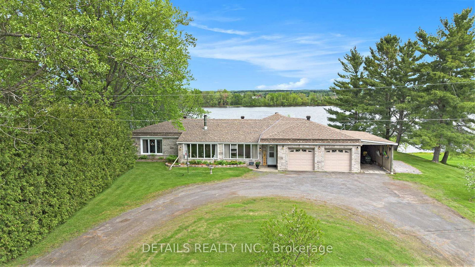 Detached House for sale at 899 Concession 1 Road, Alfred and Plantagenet, Alfred and Plantagenet Twp, K0B 1L0 - MLS: X12164358