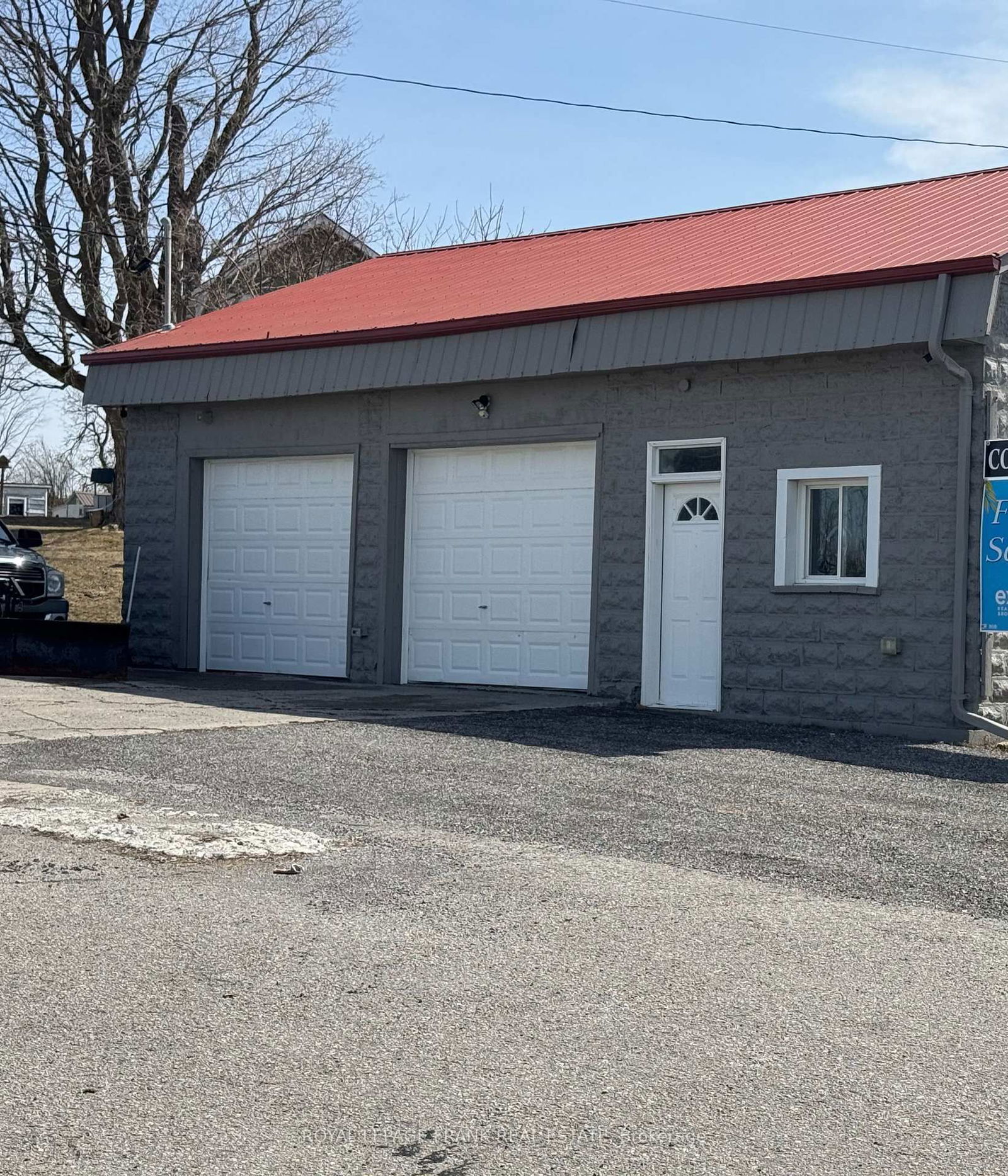 Detached House for sale at 174 Hwy 7A Road, Kawartha Lakes, Manvers, L0B 1K0 - MLS: X12164377