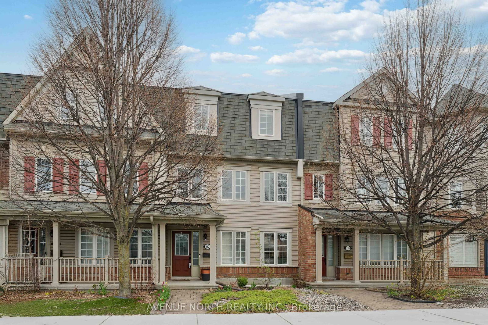 Townhouse for sale at 112 Huntmar Drive, Ottawa, Stittsville (North), K2S 0E3 - MLS: X12164408