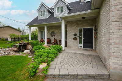 6099 James Bell Dr, Manotick - Manotick South to Roger Stevens image-0-2