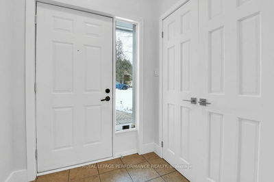 6099 James Bell Dr, Manotick - Manotick South to Roger Stevens image-0-4