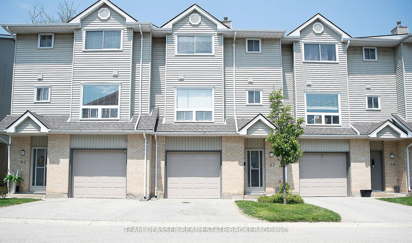 Townhouse for sale at 63-1990 Wavell Street, London East, East N, N5V 4N5 - MLS: X12164565