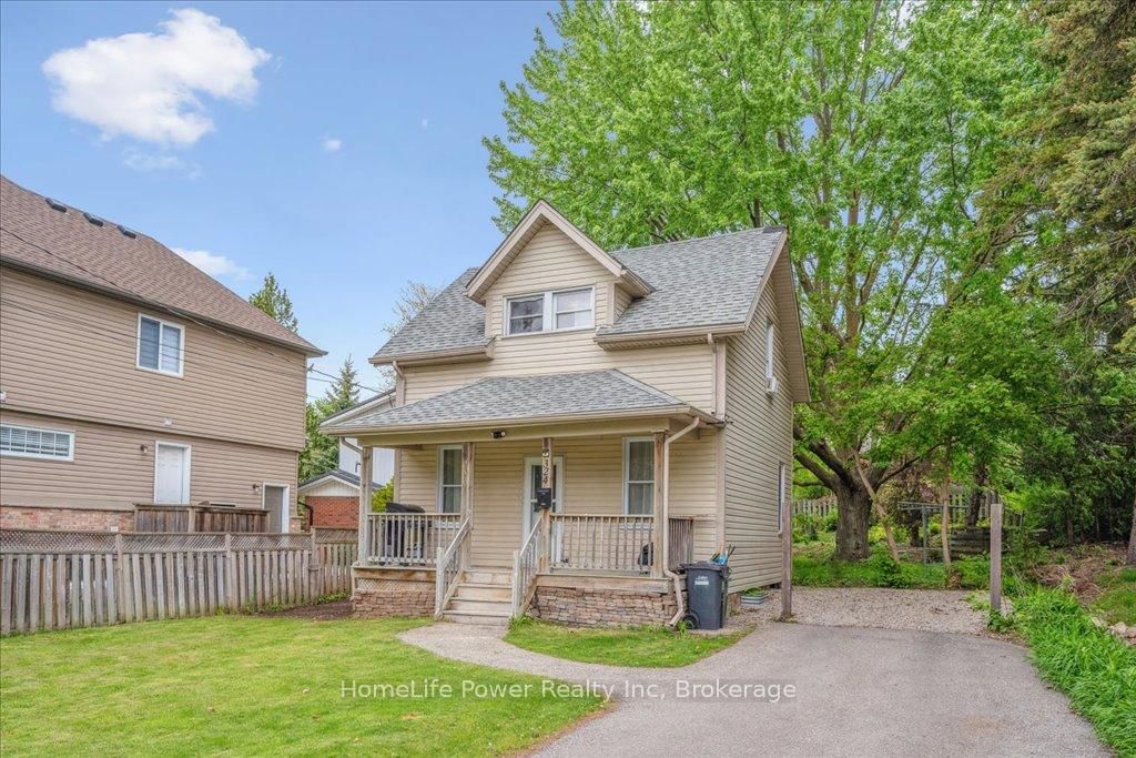 Detached House for sale at 324 EDINBURGH Road, Guelph, Dovercliffe Park/Old University, N1G 2K5 - MLS: X12164584