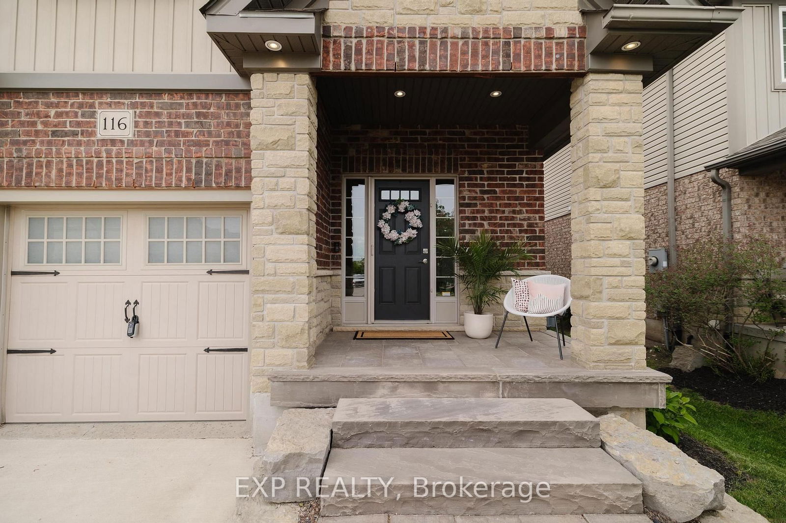 Detached House for sale at 116 Stuckey Avenue, Wilmot, N3A 4S2 - MLS: X12164619