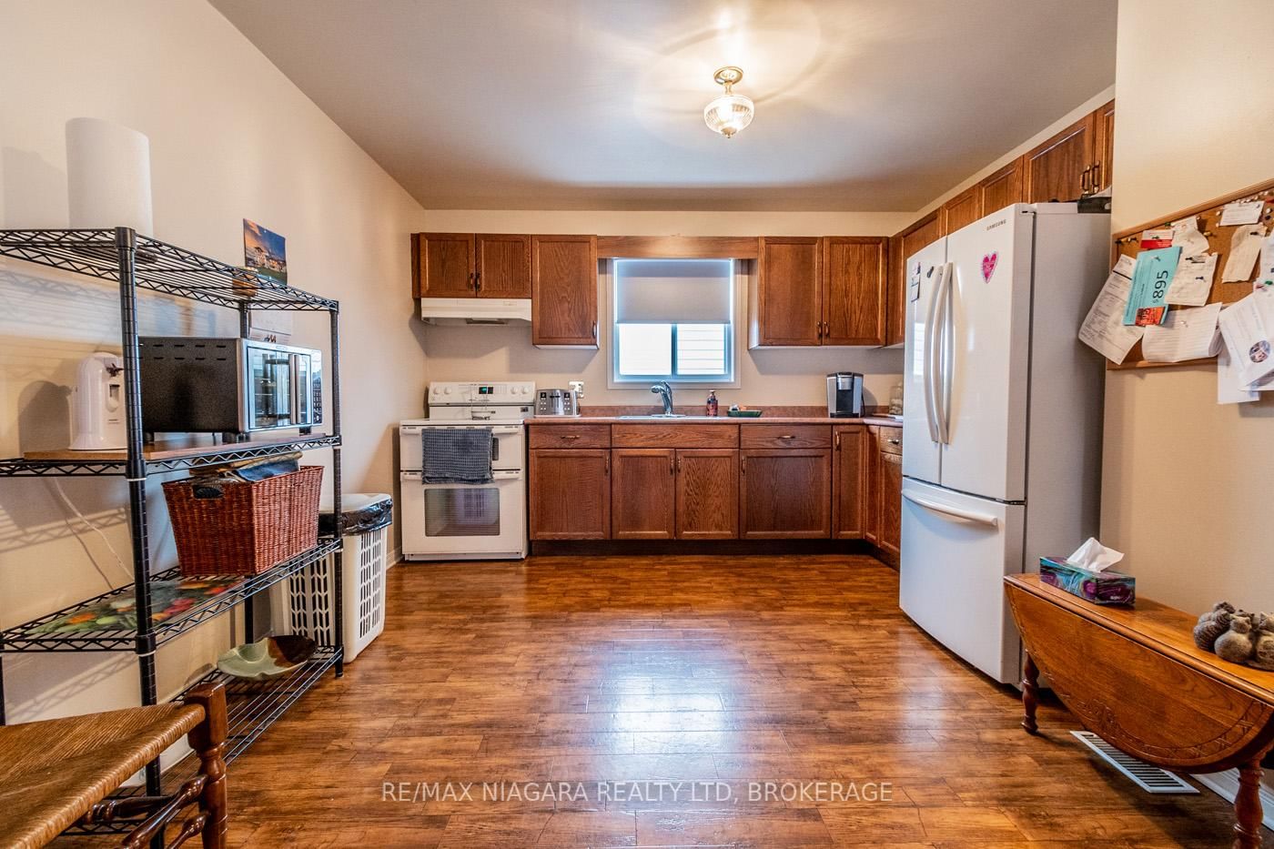Detached House for sale at 14 JENNIFER Crescent, St. Catharines, Carlton/Bunting, L2M 7Y9 - MLS: X12164725
