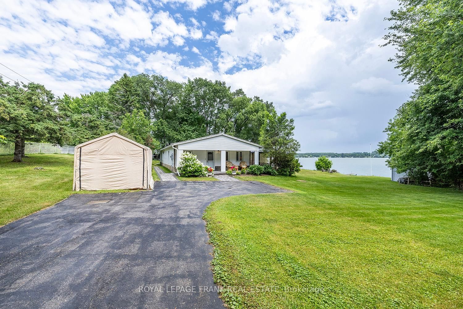 Detached House for sale at 46 LAKEVIEW Boulevard, Kawartha Lakes, Little Britain, K0M 2C0 - MLS: X12164809