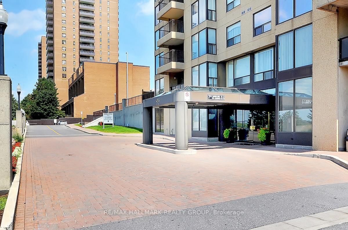 Condo for sale at 1703-545 St Laurent Boulevard, Ottawa, Viscount Alexander Park, K1K 4H9 - MLS: X12164928