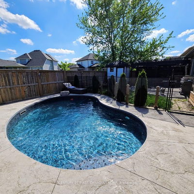 292 Thorn Dr, Strathroy-Caradoc - NE image-0-2