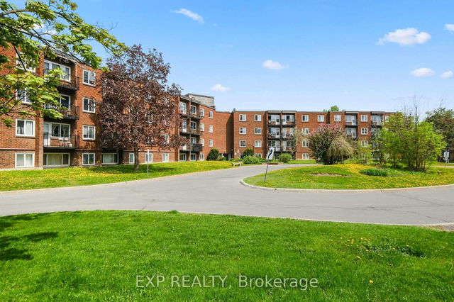 305B - 2041 Arrowsmith Drive