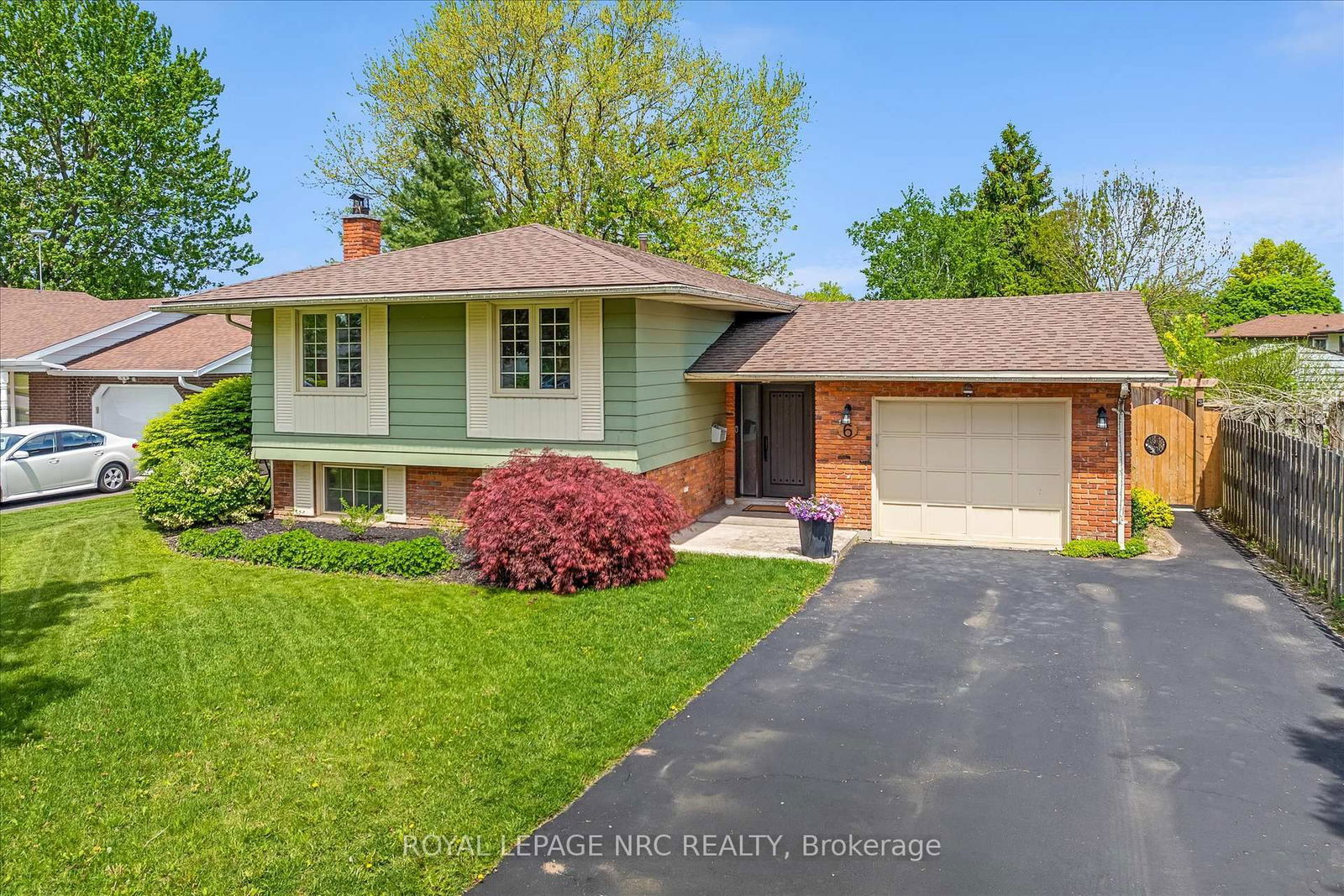 Detached House for sale at 6 McColl Drive, Welland, N. Welland, L3C 3L7 - MLS: X12165062