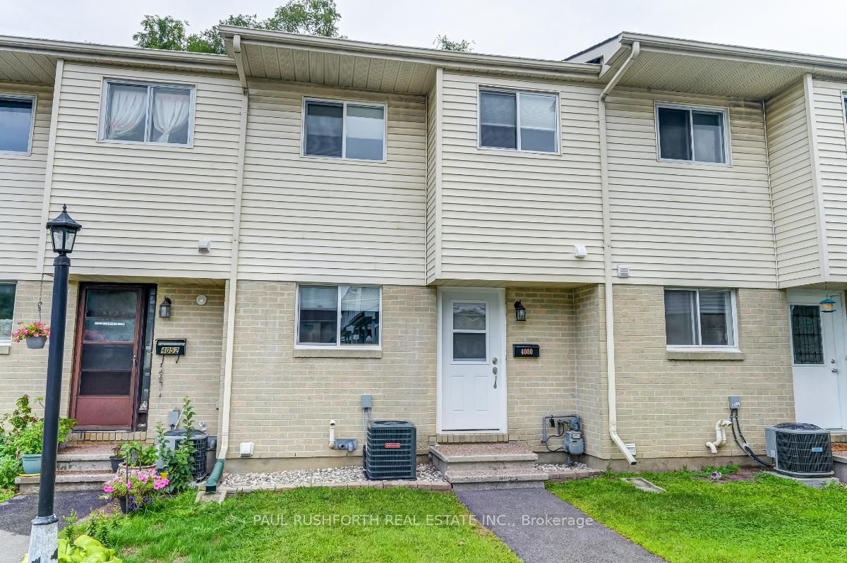 Townhouse for sale at 4050 Eady Court, Ottawa, Cyrville, K1J 8X6 - MLS: X12165072