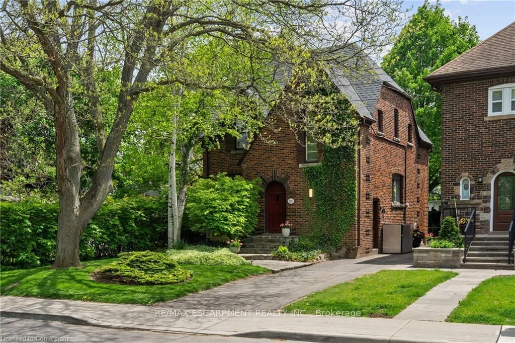 Detached House for sale at 206 Dromore Crescent, Hamilton, Westdale, L8S 4B4 - MLS: X12165232
