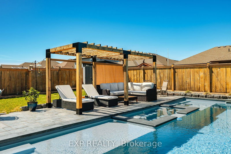 86 Forbes Cres, North Perth, N4W 0B8 | Image 3