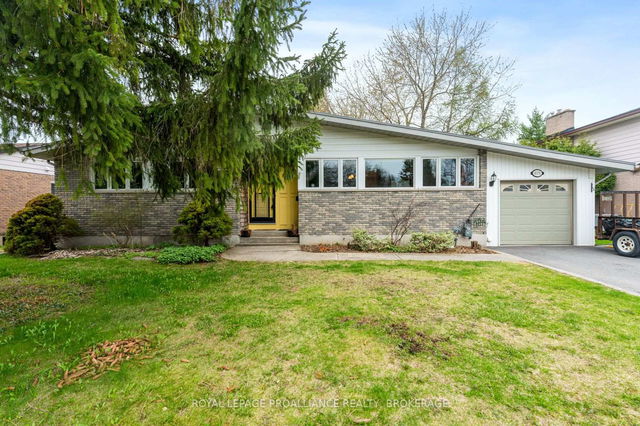 1071 Lincoln Drive