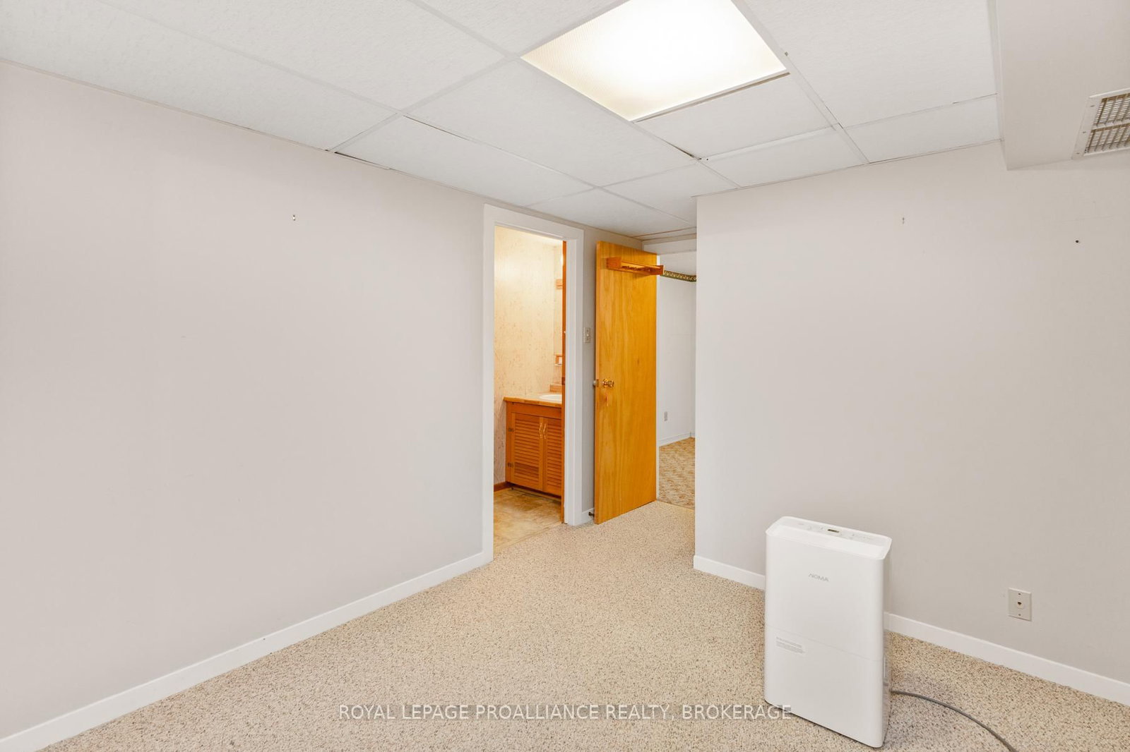 Listing Image 38