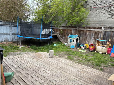 96 Nelson Ave, North Bay - Ferris image-0-4