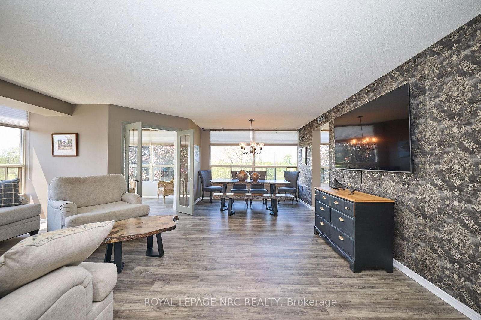 Condo for sale at 403-5100 DORCHESTER Road, Niagara Falls, Morrison, L2E 7H4 - MLS: X12165429