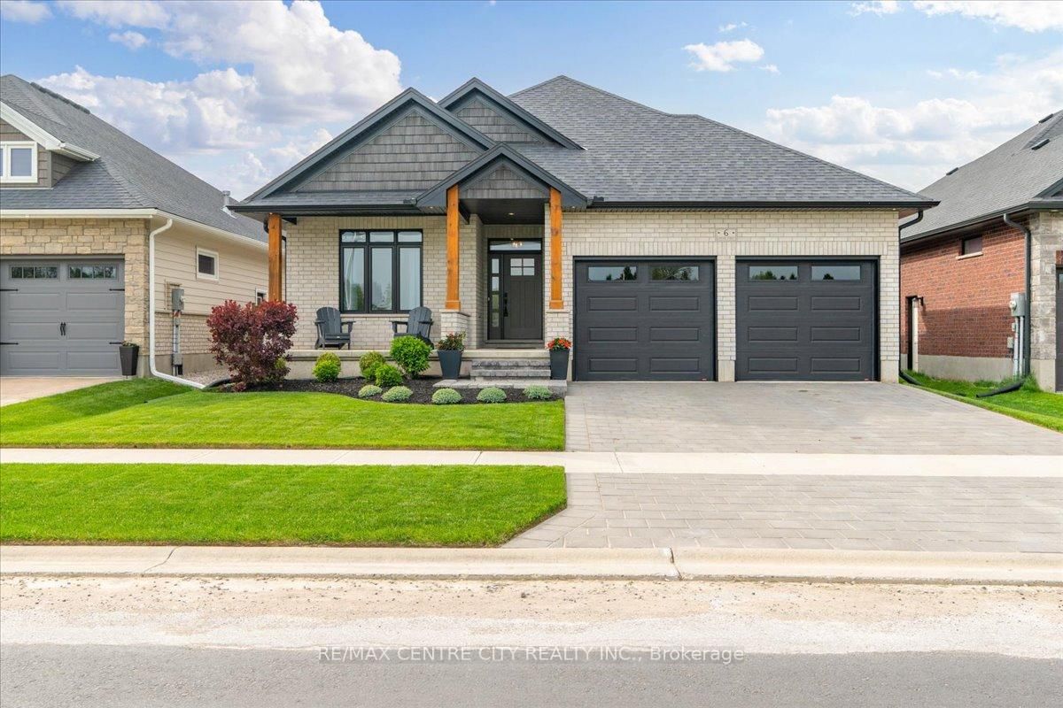Detached House for sale at 6 Elwood Street, Strathroy-Caradoc, SE, N7G 0G5 - MLS: X12165490