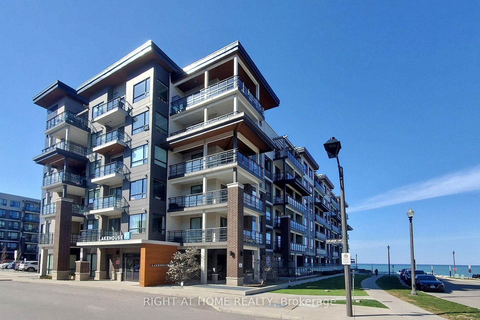 Condo for sale at 616-10 Esplanade Lane, Grimsby, Grimsby Beach, L3M 0H1 - MLS: X12165495