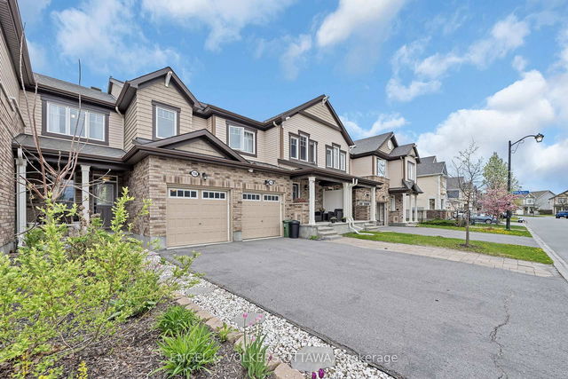 756 Mayfly Crescent
