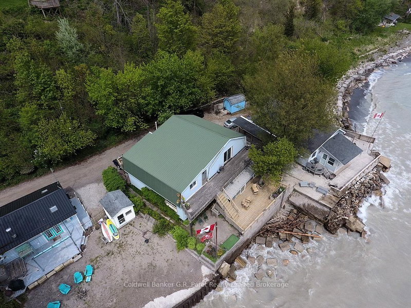 3393 Waneeta Dr, Malahide, N5H 2R2 | Image 3