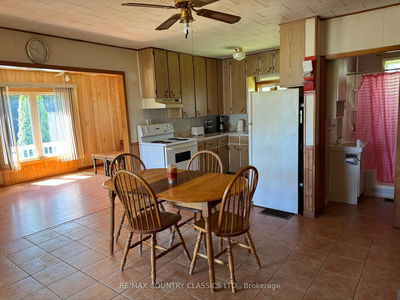 929 Musclow Greenview Rd, Bancroft - Monteagle Ward image-0-2