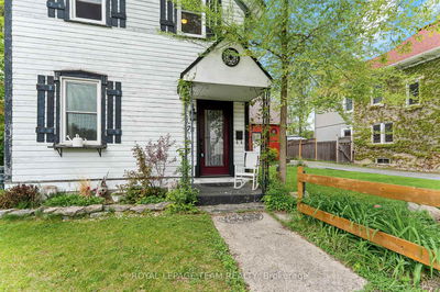378 Donald B Munro Dr, Carp - Carp image-0-2