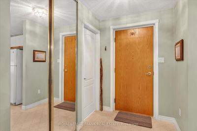 Unit 4 — 695 Whitaker St, Peterborough East - 4 North image-0-3