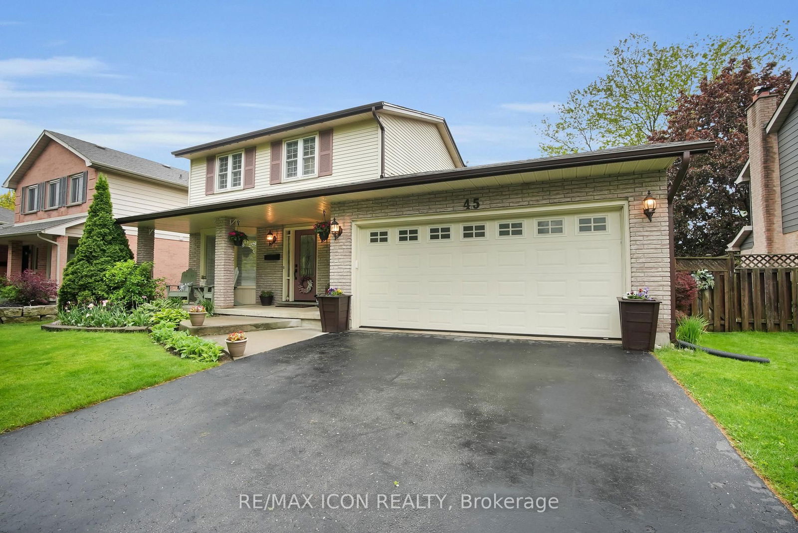 Detached House for sale at 45 Whisperwood Crescent, London South, South K, N6K 3Y9 - MLS: X12165781