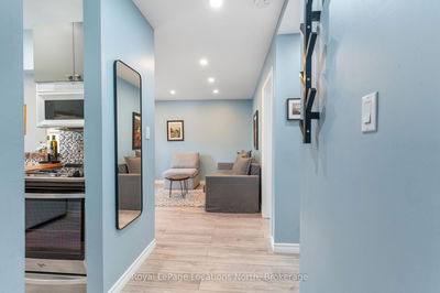 Unit 301 — 110 Sykes St, Meaford - Meaford image-0-2