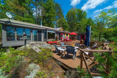 890 Mazinaw Lake, Cloyne - Addington Highlands image-0-2