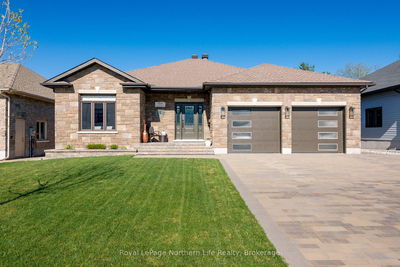 10 Welkin Grve, North Bay - Airport