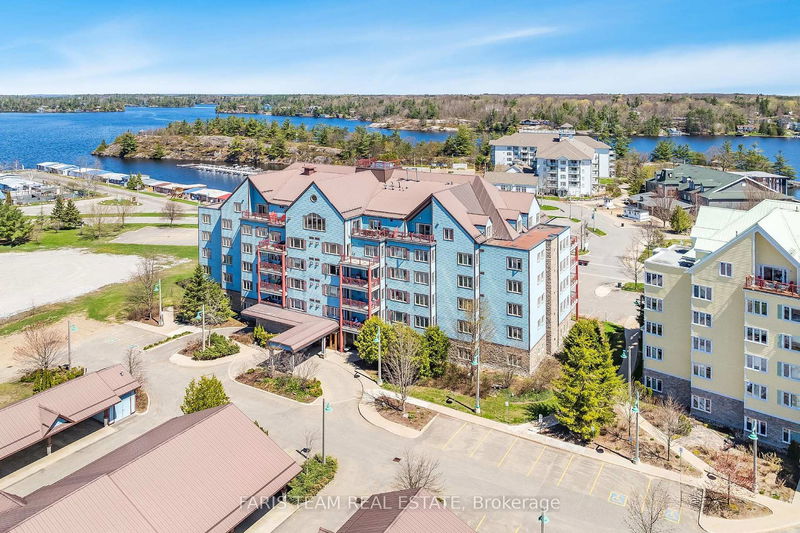 Unit 204 — 130 Steamship Bay Rd, Gravenhurst - Muskoka (S) image-0-0